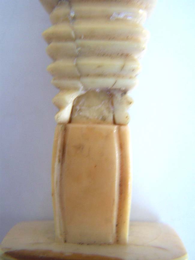 A RARE 19th century ANTIQUE SCRIMSHAW WhaleIvory Seam Rubber dated 1841 — image 4